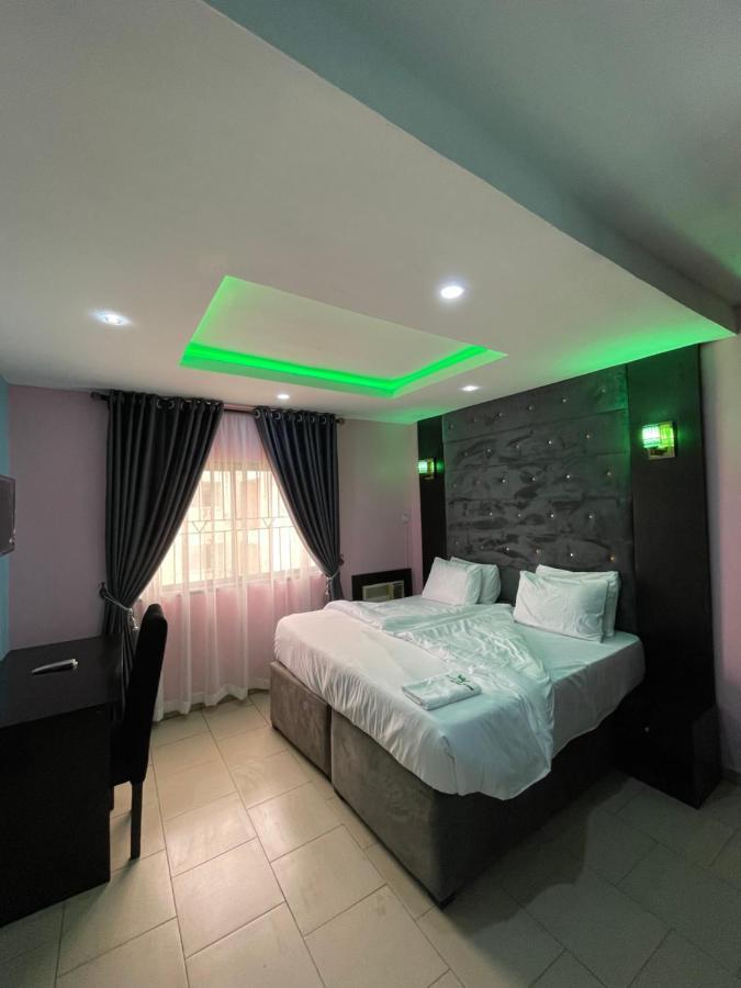 Alluring View Hotel - Allen Avenue Lagos Exterior foto